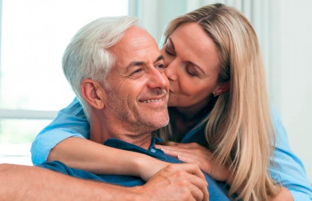 Que busca un hombre de 60 años en una mujer de 50 - geriarte